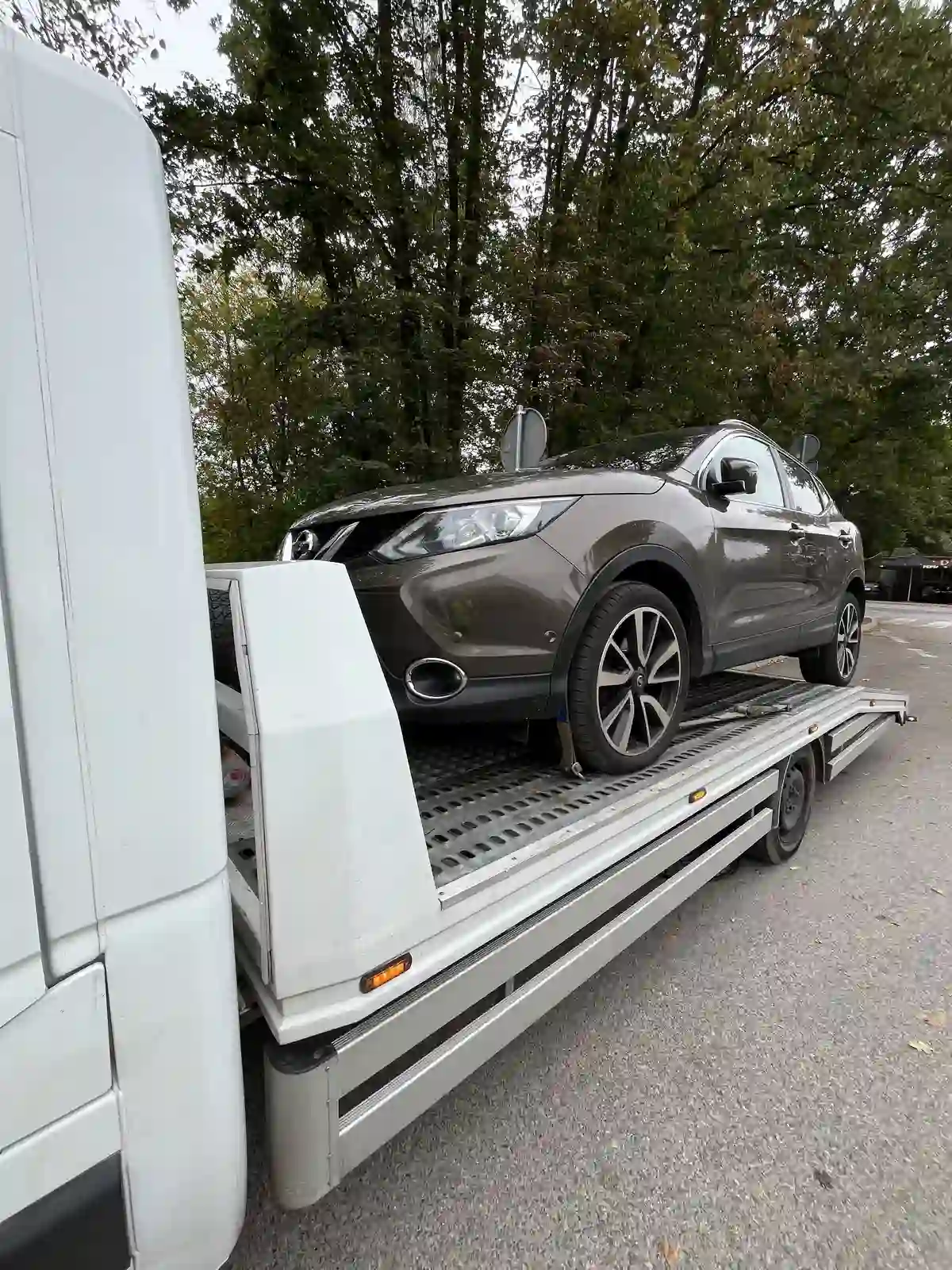 Auto Laweta Pruszków tanio