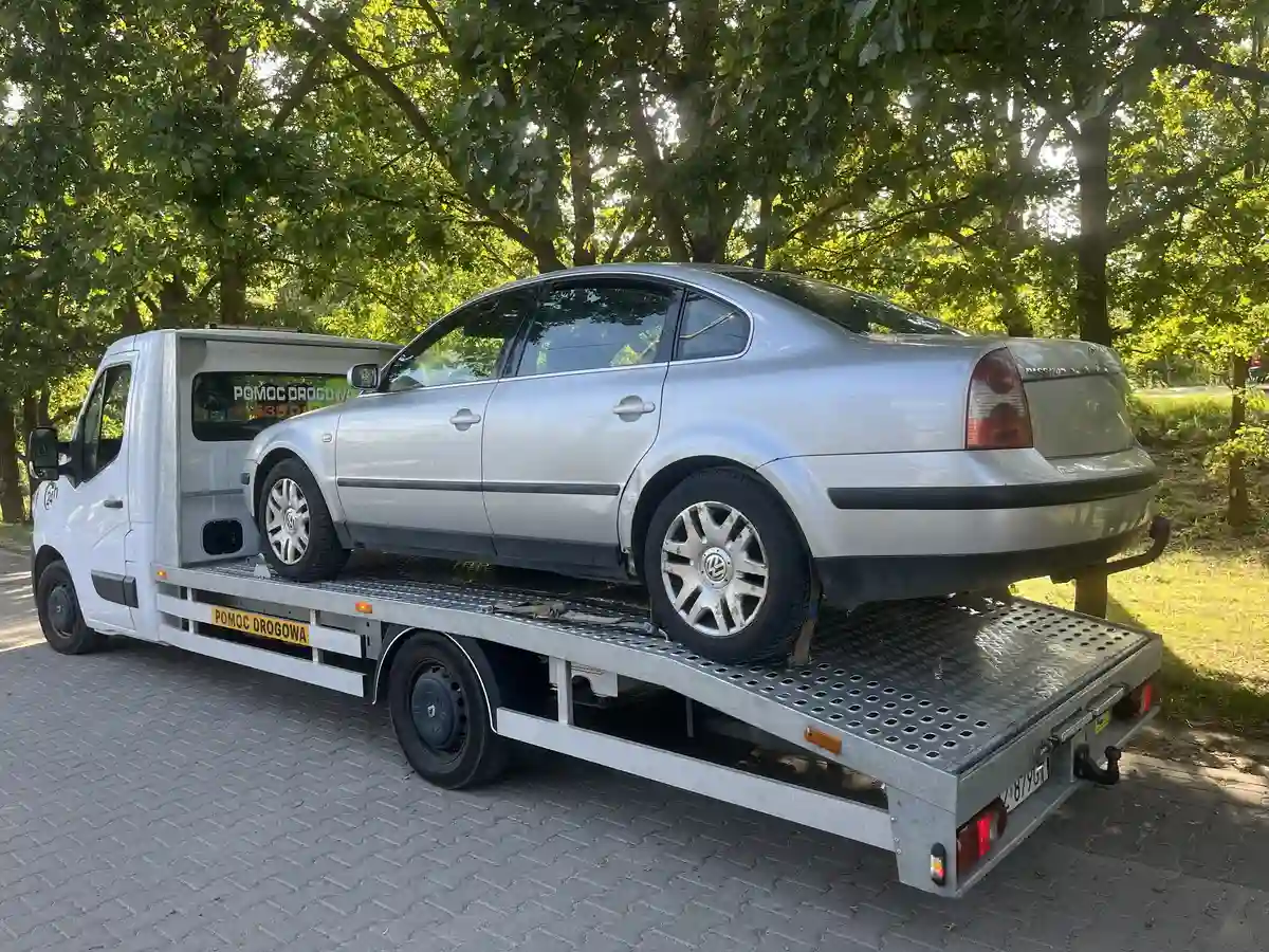 Auto laweta Serock